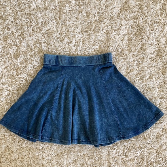 H&M Soft Brush Stretch Denim Jean Circle Skater Mini Skirt w/ Zipper - Picture 7 of 10